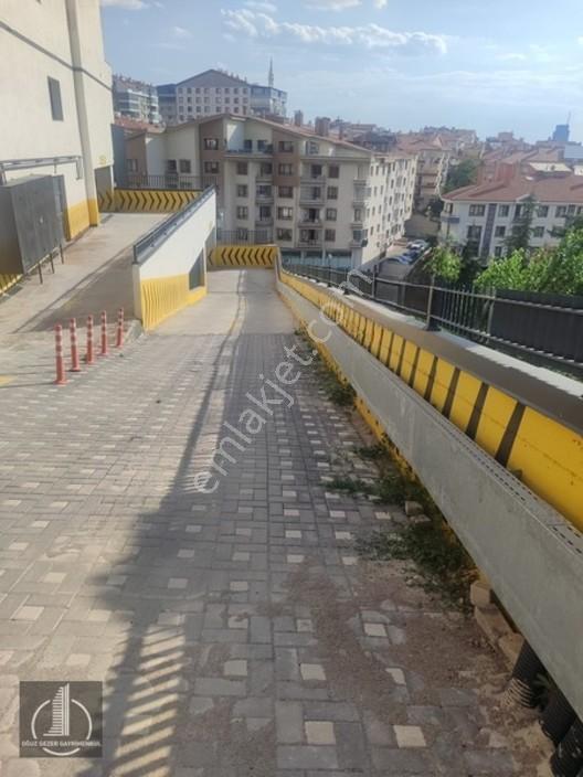 Oğuz Gezer'den Fırsat Daire Premium Sitede Güvenlikli 5+1 — fotoğraf 6