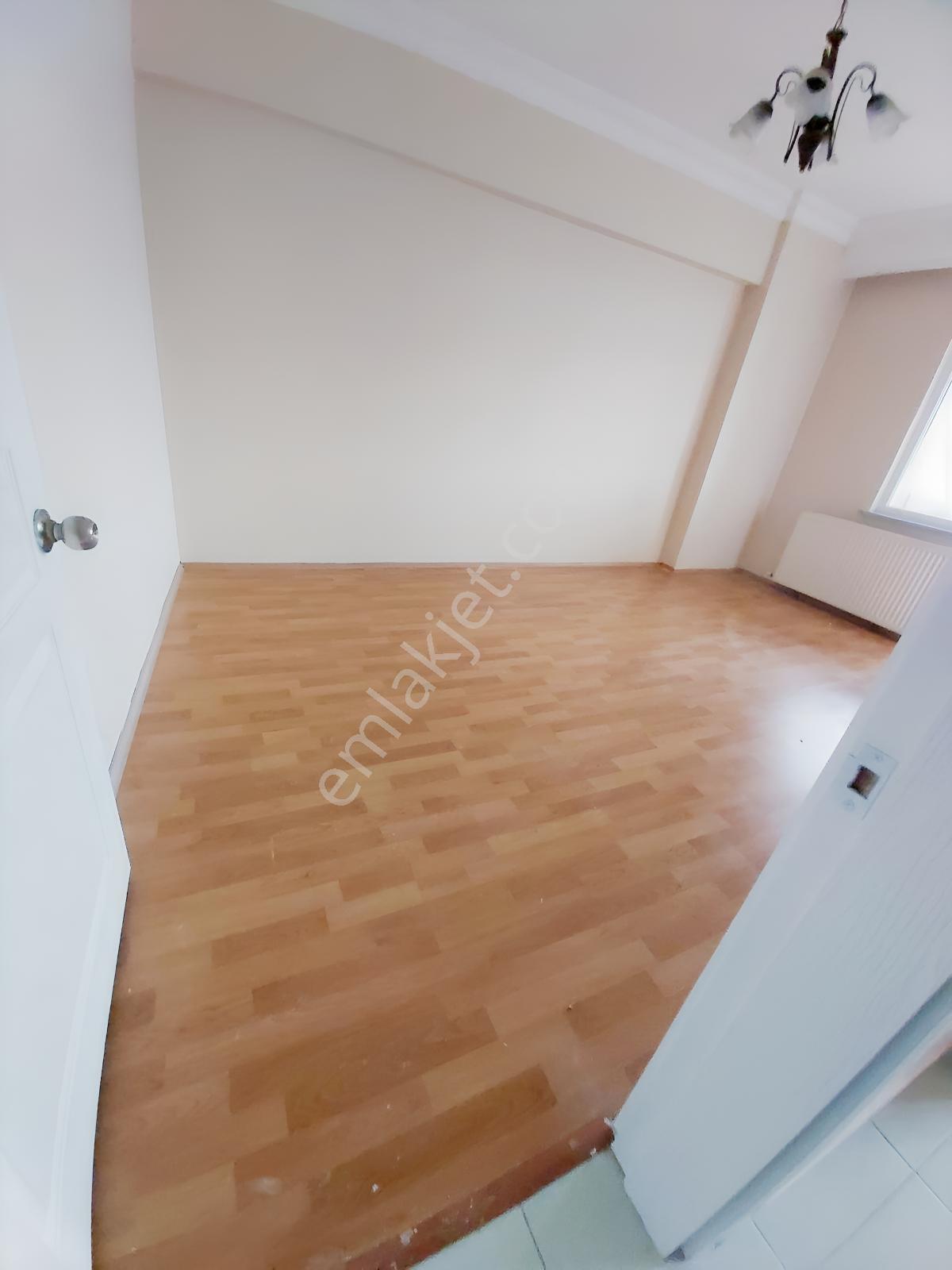 İçerenköy De Geniş Dubleks Çift Girişli Katta Tek 230 M2 Daire — fotoğraf 7