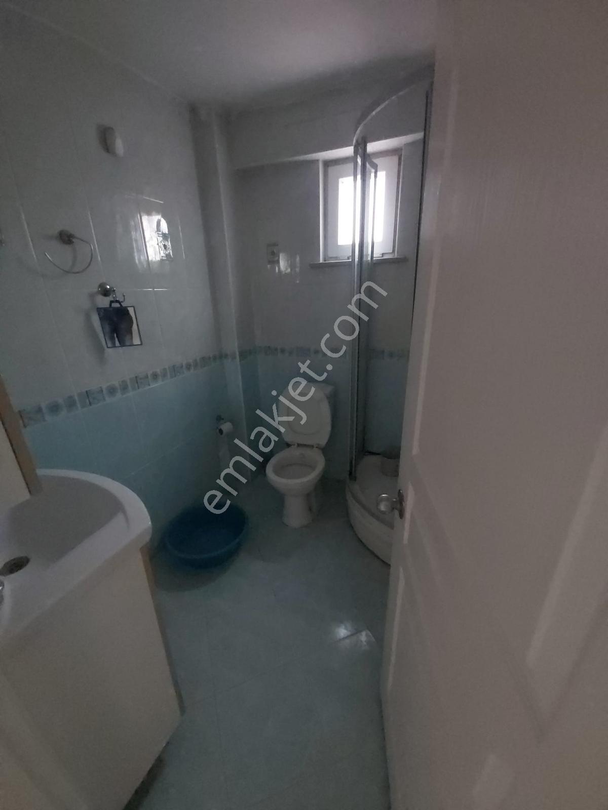 İçerenköy De Geniş Dubleks Çift Girişli Katta Tek 230 M2 Daire — fotoğraf 14