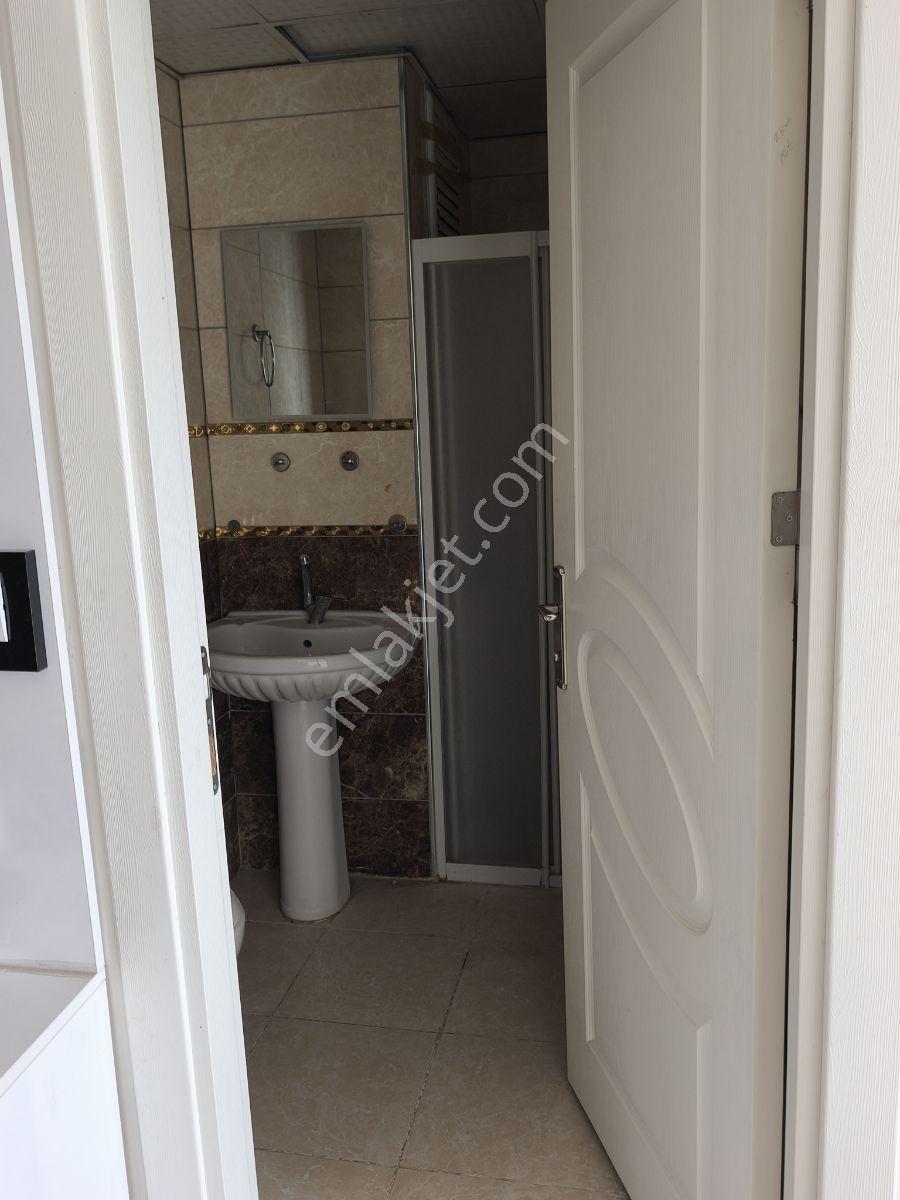 Yıldırım Emlaktan Mevsim Sit. Civarı Satılık 1+1 Daire — fotoğraf 14