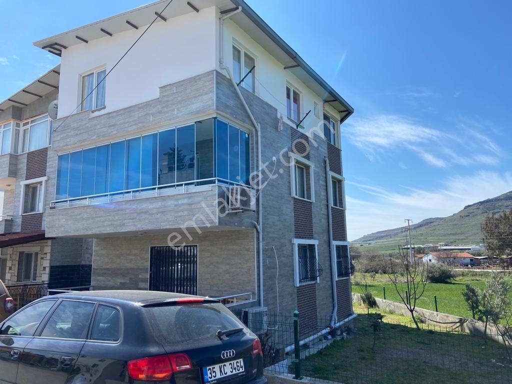Foça Kazımdirik Mahallesi’nde Satılık 3+1 — fotoğraf 10