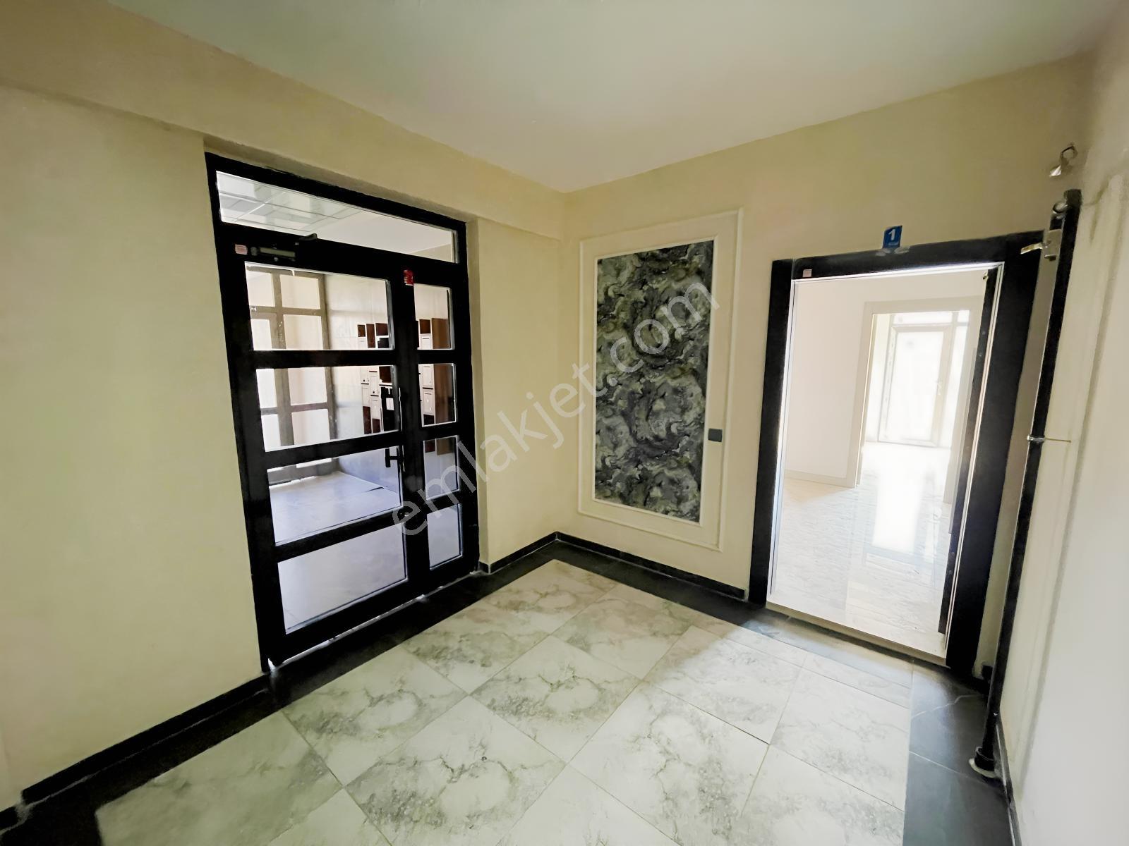 Beyhekim Cad. Adapark Karşısı Giyinme Odalı 2.5+1 Satılık Daire — fotoğraf 4