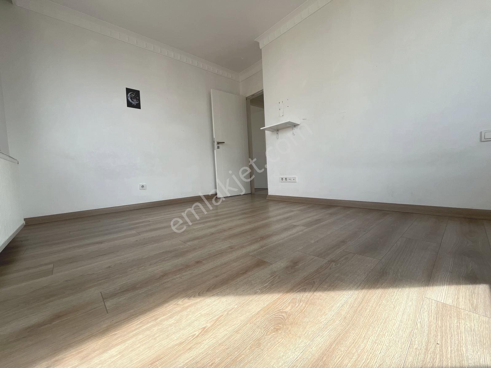 Şerifalide Sosyal Donatılı Site İçinde 4+1 Satlık Daire/for Sale — fotoğraf 18