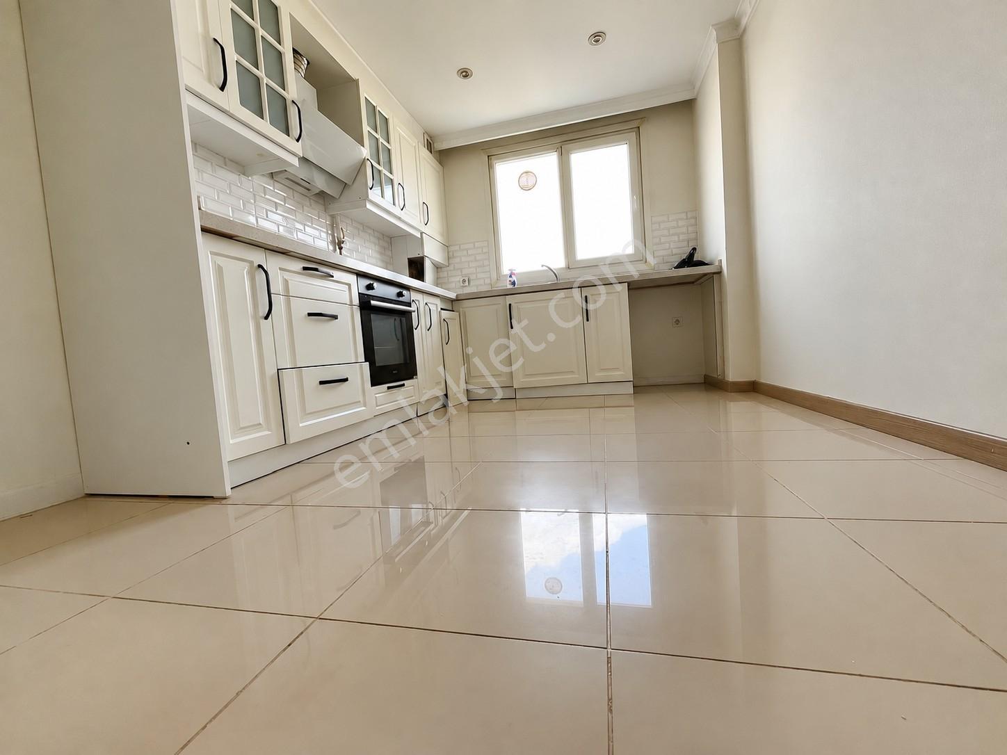 Şerifalide Sosyal Donatılı Site İçinde 4+1 Satlık Daire/for Sale — fotoğraf 35
