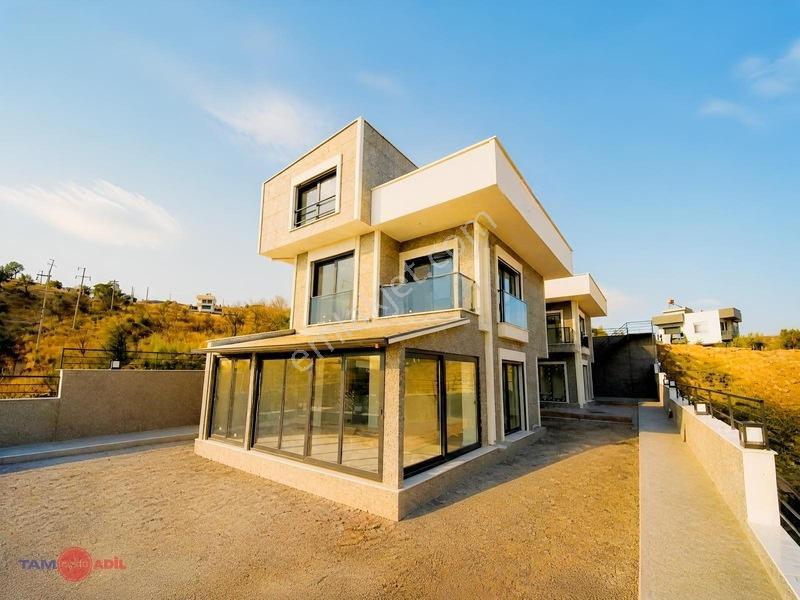 Çandarlıda Full Deniz Manzaralı 160m2 Bahçeli Ultra Lüks Villa — fotoğraf 5