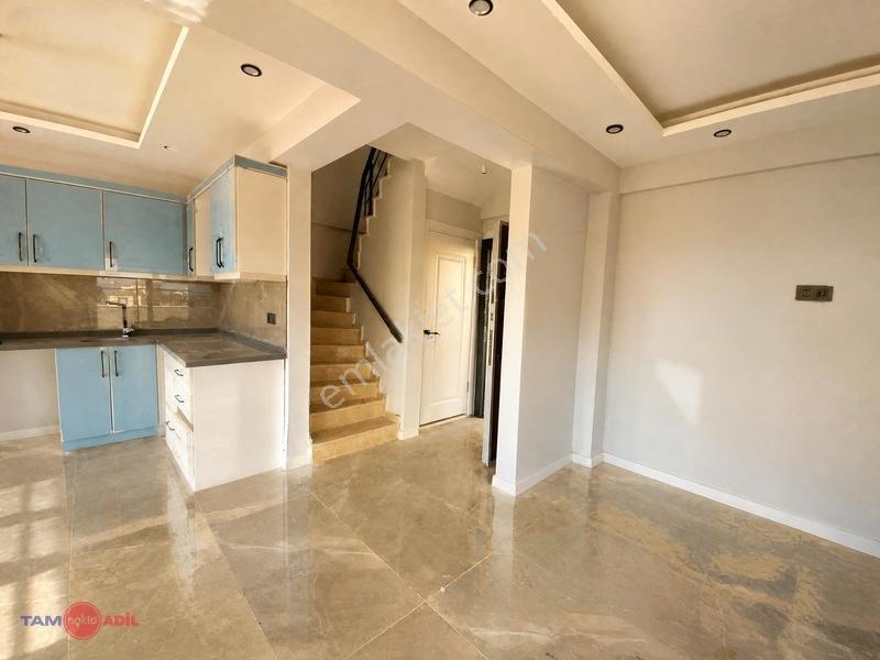 Çandarlıda Full Deniz Manzaralı 160m2 Bahçeli Ultra Lüks Villa — fotoğraf 11