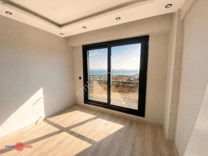 Çandarlıda Full Deniz Manzaralı 160m2 Bahçeli Ultra Lüks Villa — fotoğraf 23