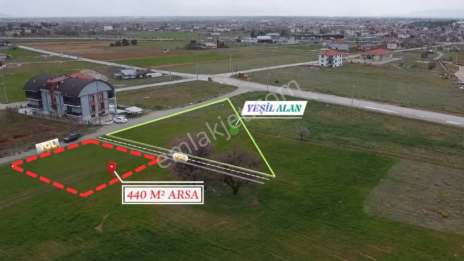 Yerli Gayrimenkul'den Akpınar Mahallesi 440 M² Köşe Parsel Arsa — fotoğraf 9