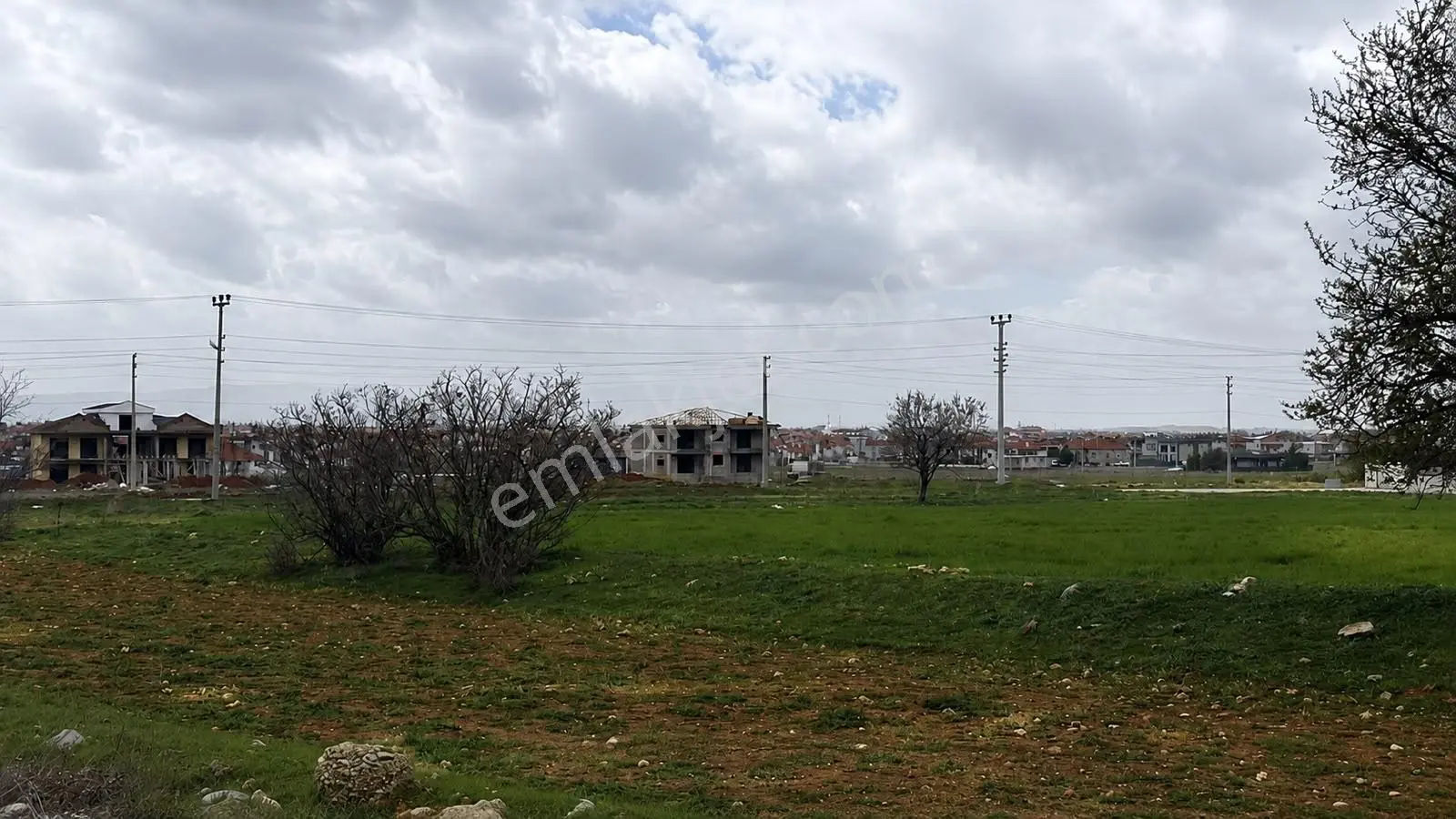 Yerli Gayrimenkul'den Akpınar Mahallesi 440 M² Köşe Parsel Arsa — fotoğraf 14