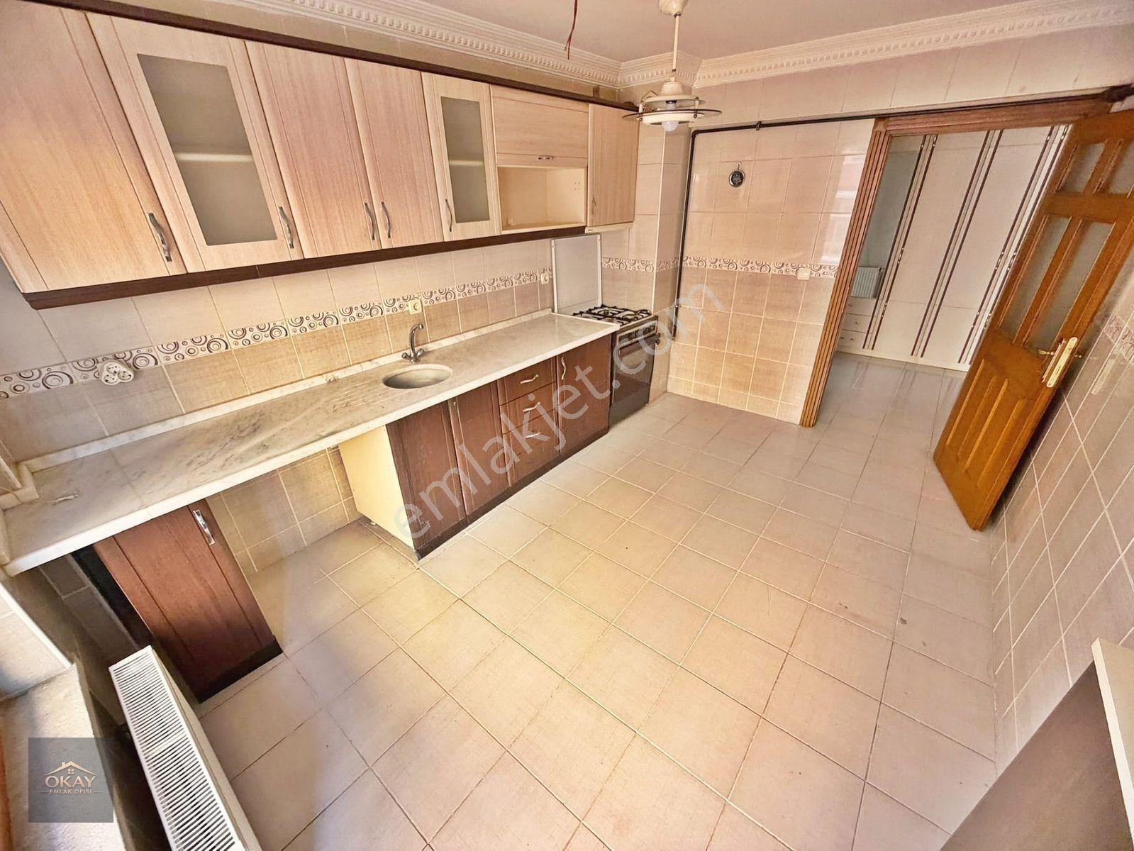 Celal Esat Arseven Cadde Paraleri 1. Ara Kat'ta Geniş 3+1 145m² — fotoğraf 3