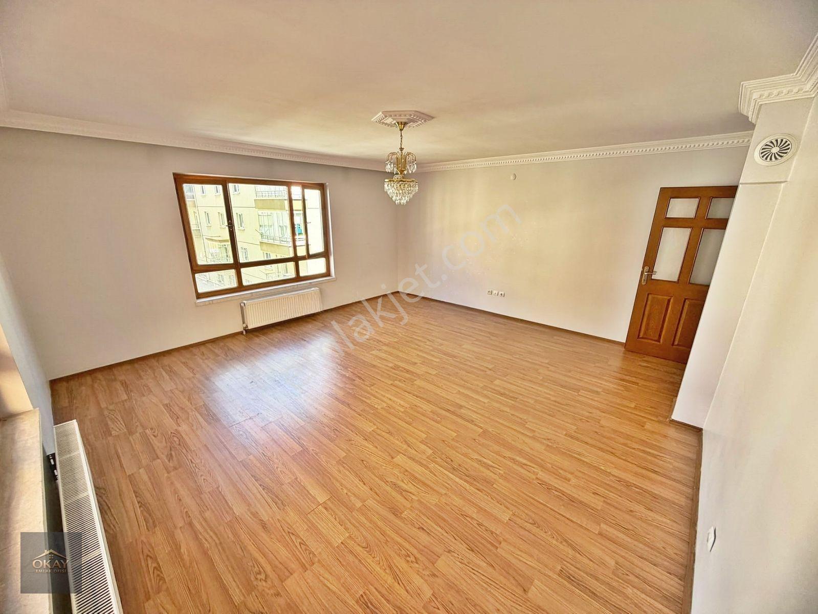 Celal Esat Arseven Cadde Paraleri 1. Ara Kat'ta Geniş 3+1 145m² — fotoğraf 14