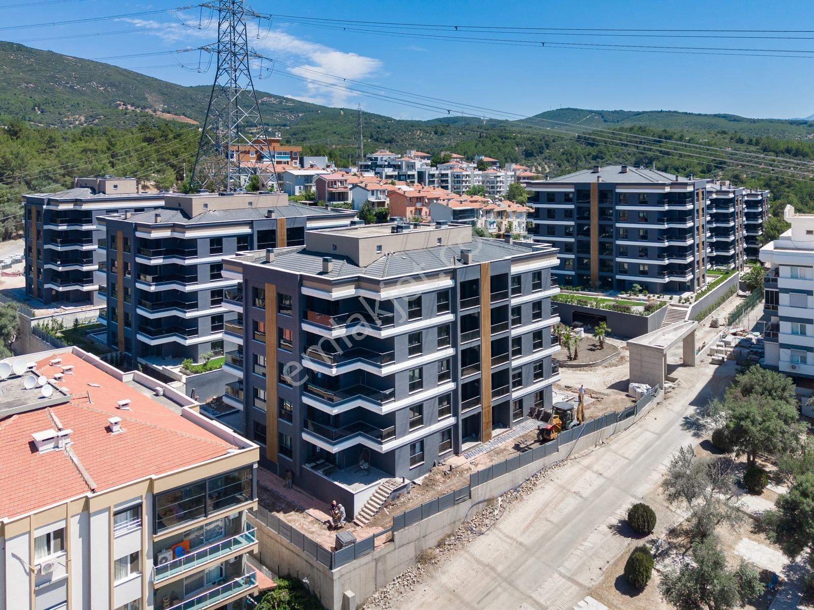 Bornova'da Yeni Binada Site İçerisinde Sıfır Satılık 3+1 Daire — fotoğraf 32
