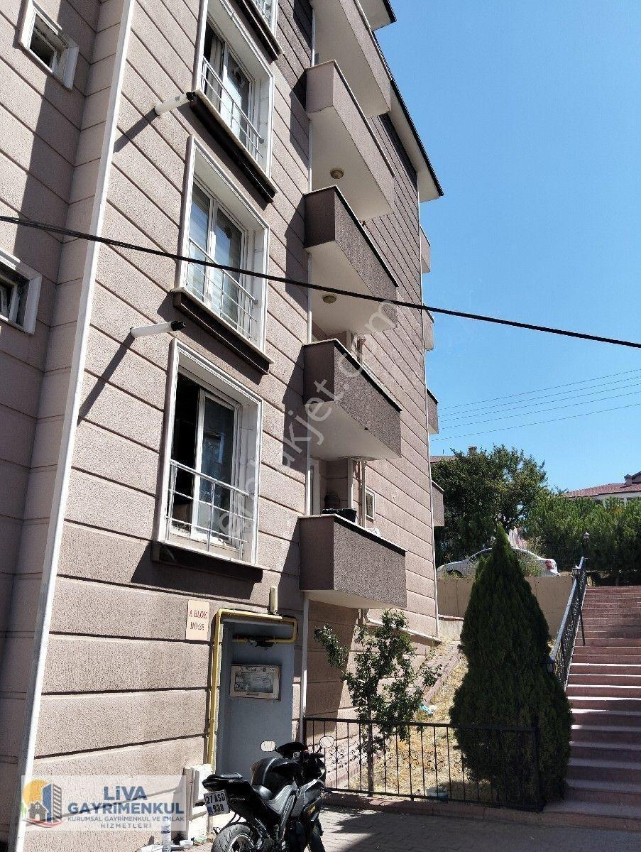 Liva Emlakdan Karabük 100.yıl Mahallede 1 Daire Fiyatına 2 Adet 1+1 Daire Satılıktır — fotoğraf 5
