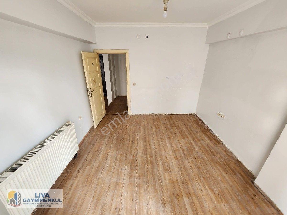 Liva Emlakdan Karabük 100.yıl Mahallede 1 Daire Fiyatına 2 Adet 1+1 Daire Satılıktır — fotoğraf 20