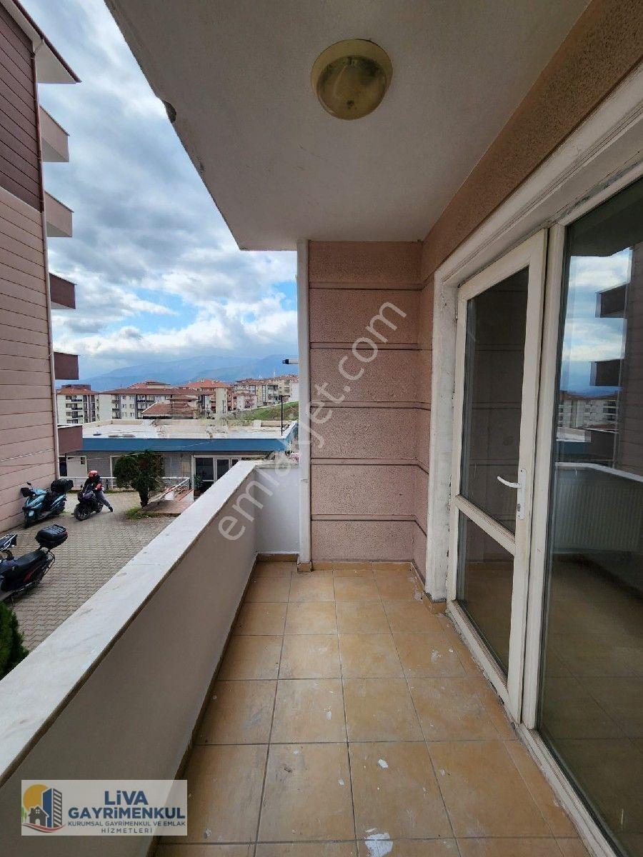 Liva Emlakdan Karabük 100.yıl Mahallede 1 Daire Fiyatına 2 Adet 1+1 Daire Satılıktır — fotoğraf 23