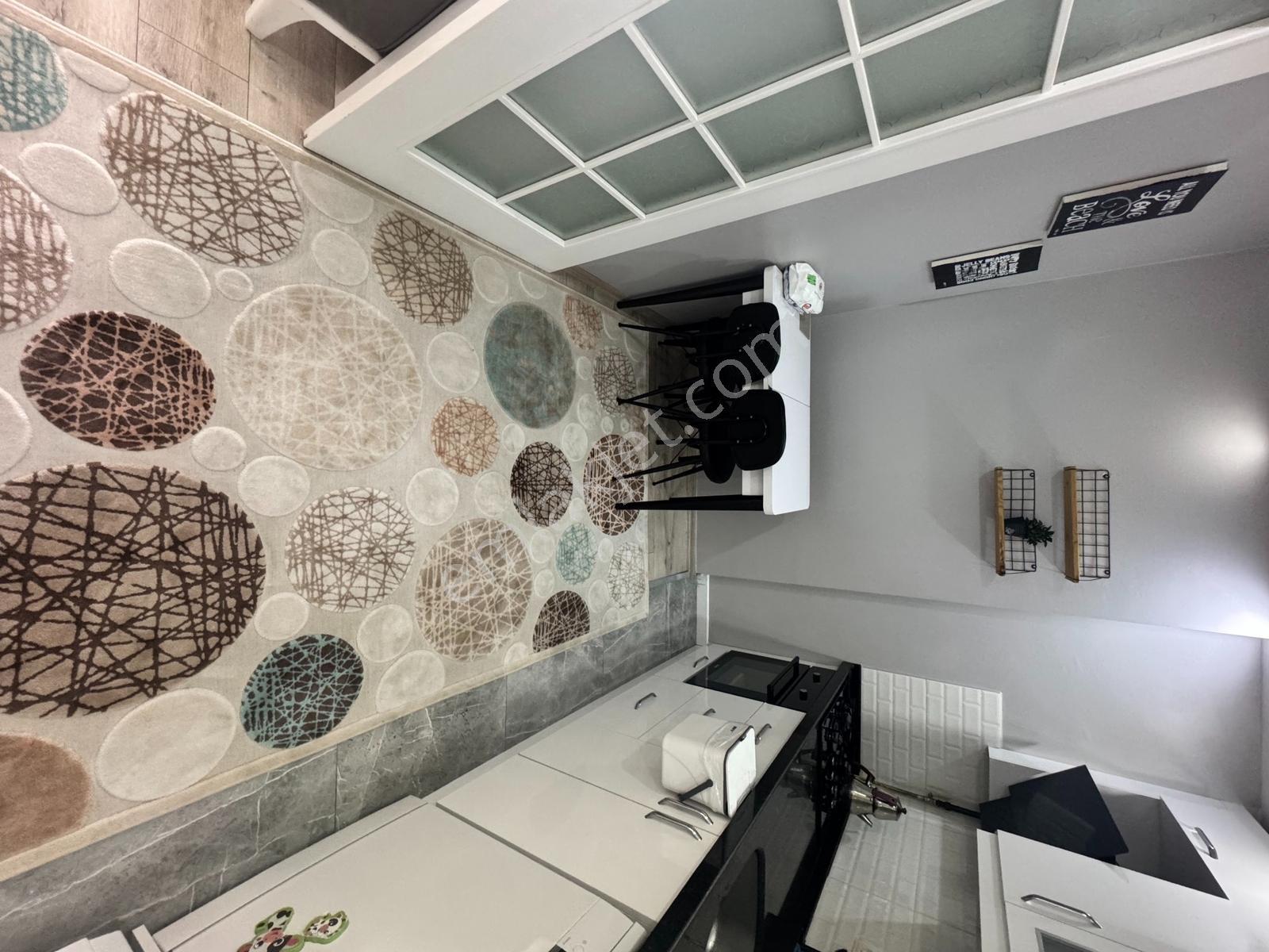 *çevrem* Sultan Murat'da Harika Konumda Yatırıma Uygun 2+1 85m² — fotoğraf 12