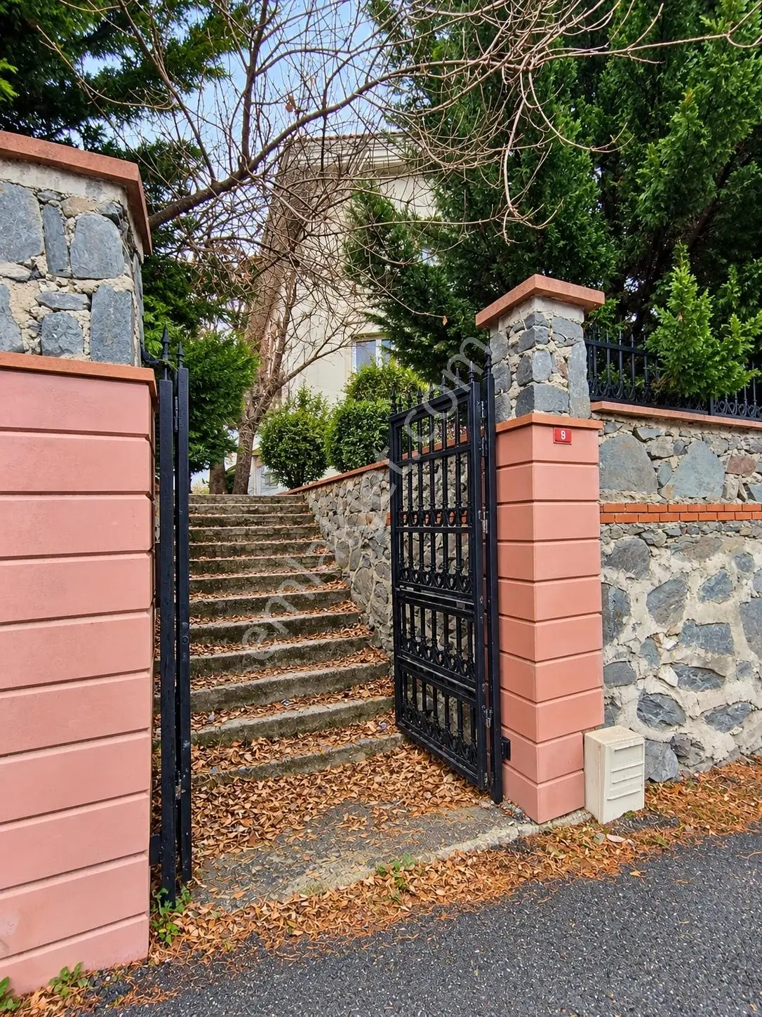 Arnavutköy Taşoluk Konakları Na-tamam Bahçeli Dublex Villa 590m² — fotoğraf 5
