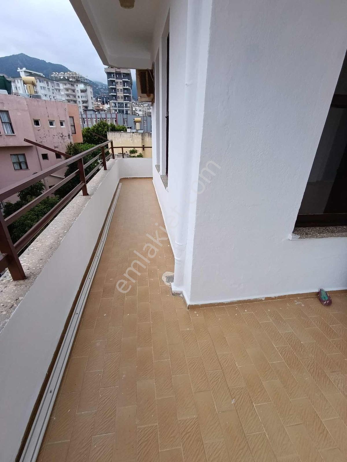 Alanya Saray Mah 3+1 Boş Daire — fotoğraf 7