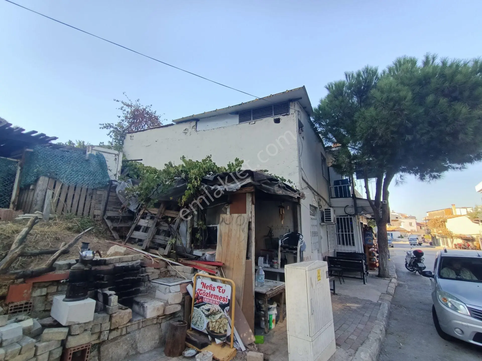 Balçova Teleferik Mahallesinde Anayol Üzerinde 2 Daire + 1 Dükkan Komple Satılık Bina — fotoğraf 6