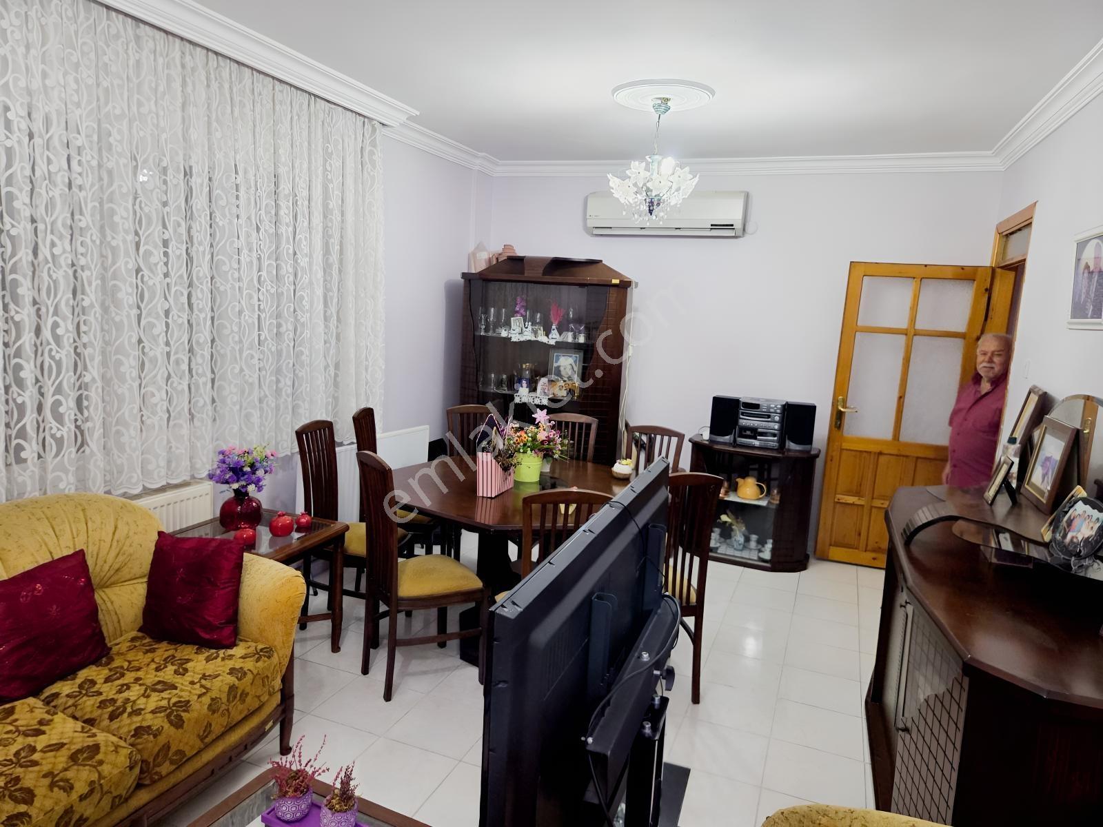 Buca Kozağaçda Satılık 3+1 Daire. — fotoğraf 8