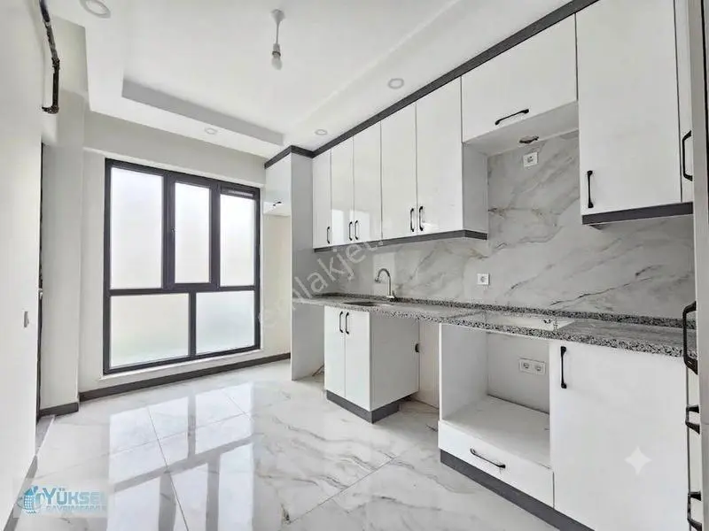 Gümüşçay'da Satılık Fırsat 2+1 Daire 110 M2 Caddeye Yakın — fotoğraf 2