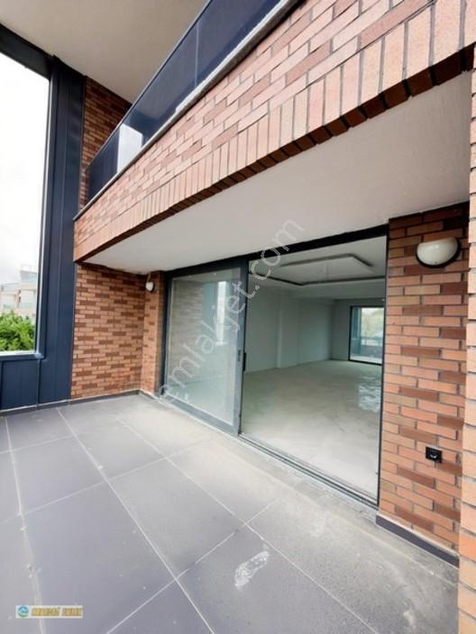 Karadağ Gayrimenkulden Nilüfer Özlüce'de 4 Katlı Sıfır Villa — fotoğraf 10