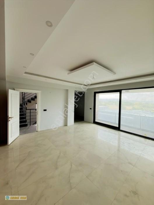 Karadağ Gayrimenkulden Nilüfer Özlüce'de 4 Katlı Sıfır Villa — fotoğraf 19