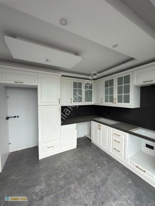 Karadağ Gayrimenkulden Nilüfer Özlüce'de 4 Katlı Sıfır Villa — fotoğraf 23