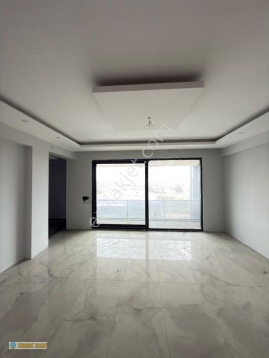 Karadağ Gayrimenkulden Nilüfer Özlüce'de 4 Katlı Sıfır Villa — fotoğraf 27