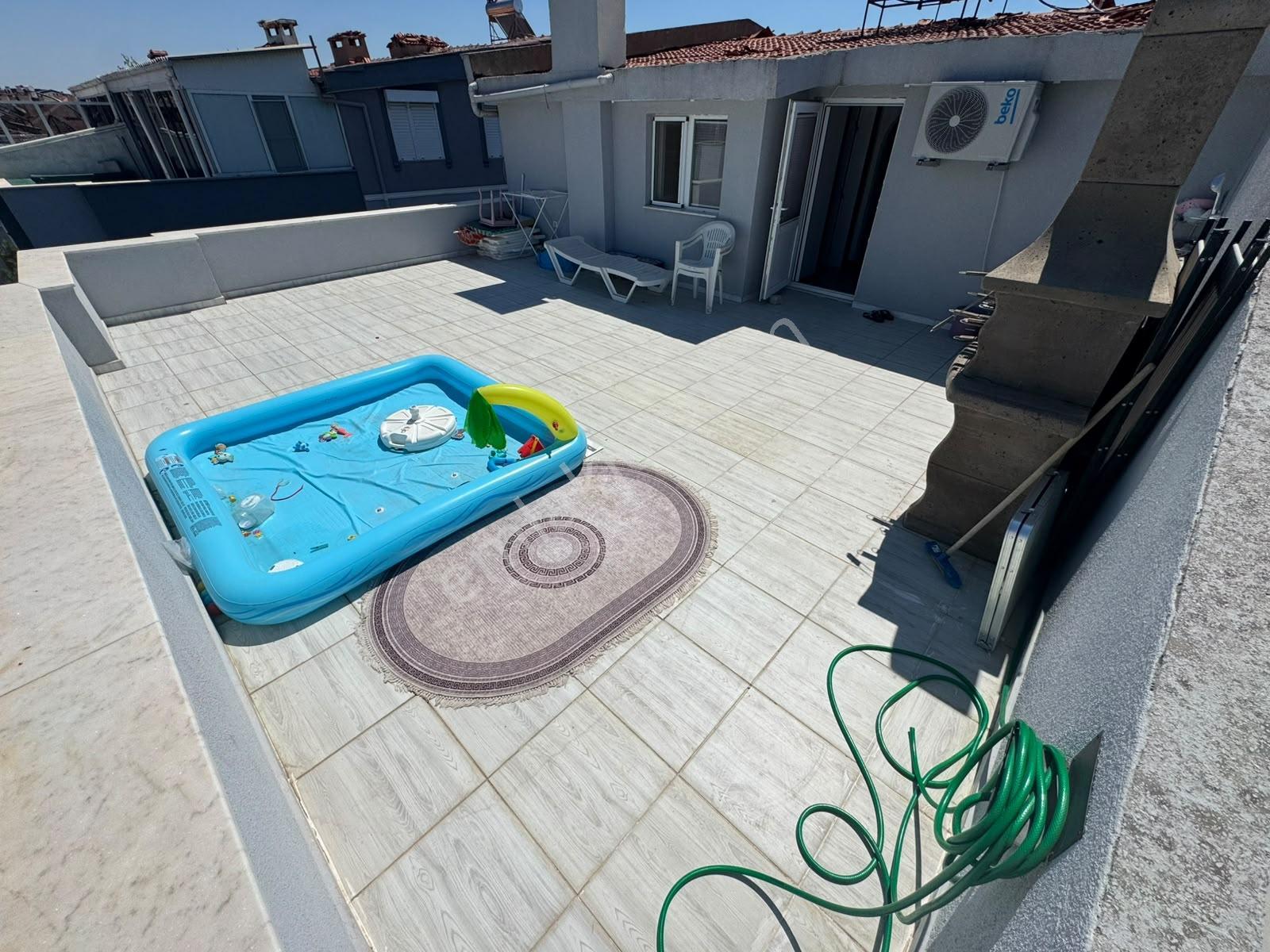Sadece Kumsaldan Full Eşyalı Doğalgazlı_4+1_geniş Fırsat Dublex — fotoğraf 33