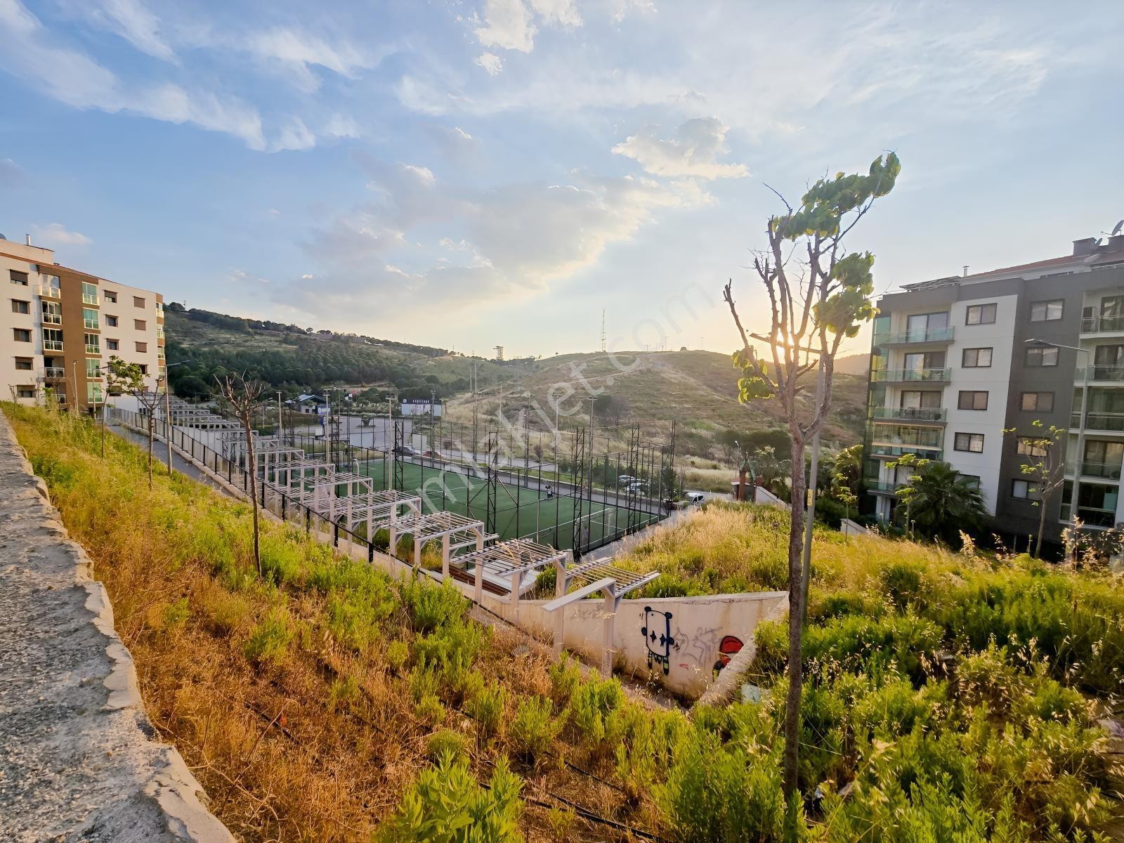 Körfez Mah Sağlam Zemin Ferah 180 M2 3+1 — fotoğraf 7