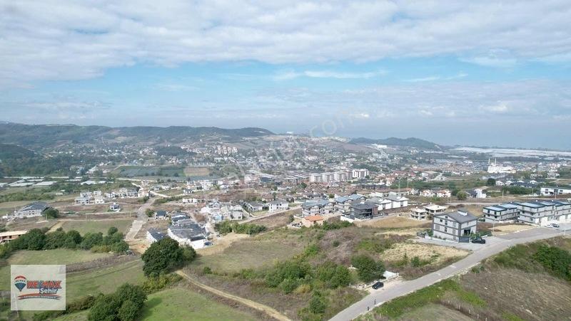 Remax Şehır'den Kadıköy'de Doğa Manzaralı Fırsat Arsa — fotoğraf 13