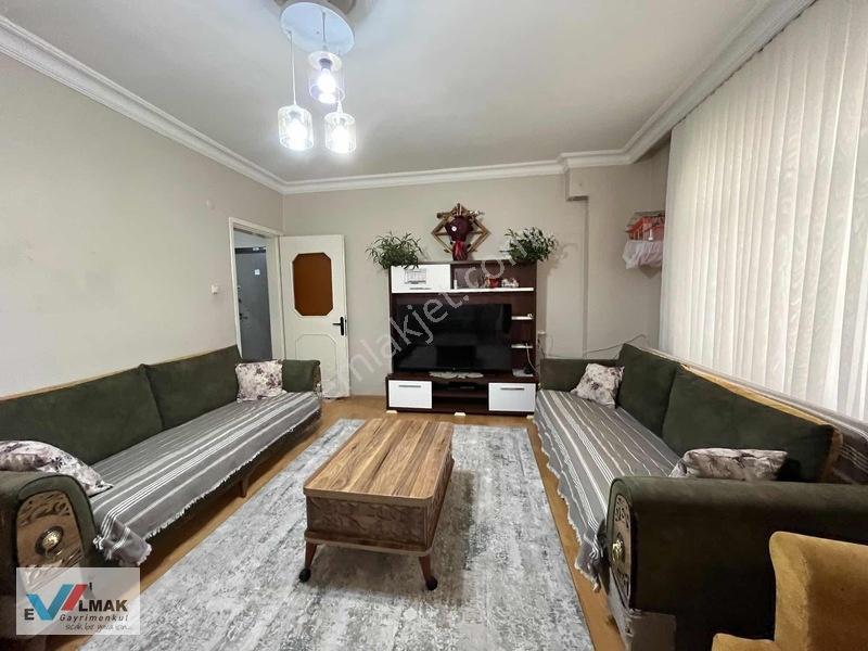 Evalamak'ta Söğütlüçeşme Mah.de Satılık 2+1 Hisseli Arakat Daire — fotoğraf 6