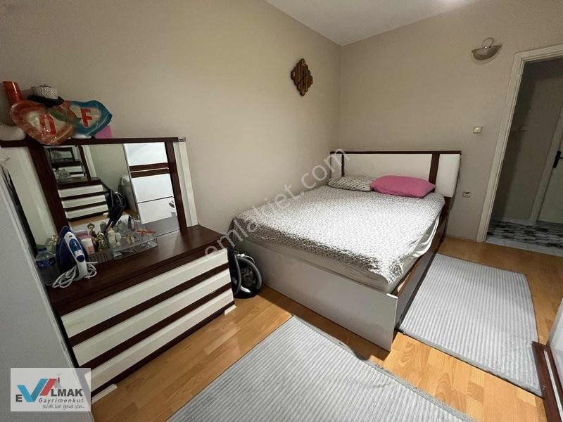 Evalamak'ta Söğütlüçeşme Mah.de Satılık 2+1 Hisseli Arakat Daire — fotoğraf 16