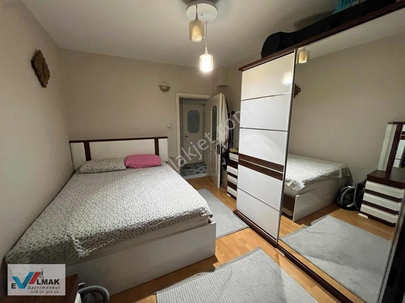 Evalamak'ta Söğütlüçeşme Mah.de Satılık 2+1 Hisseli Arakat Daire — fotoğraf 21