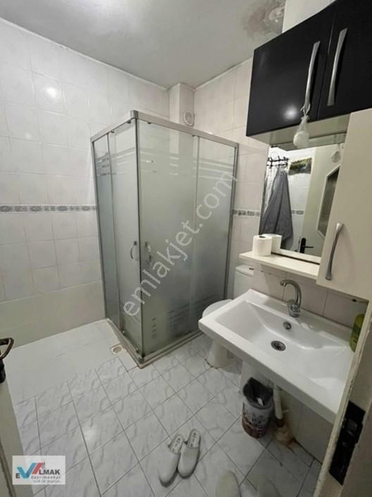 Evalamak'ta Söğütlüçeşme Mah.de Satılık 2+1 Hisseli Arakat Daire — fotoğraf 26