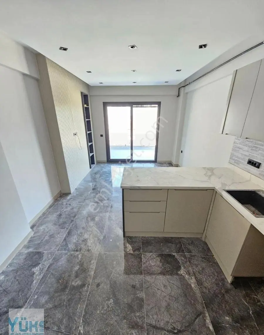Denizli Çakmak Mahallesinde 2+1 100 M2 Satılık Son Daire — fotoğraf 2