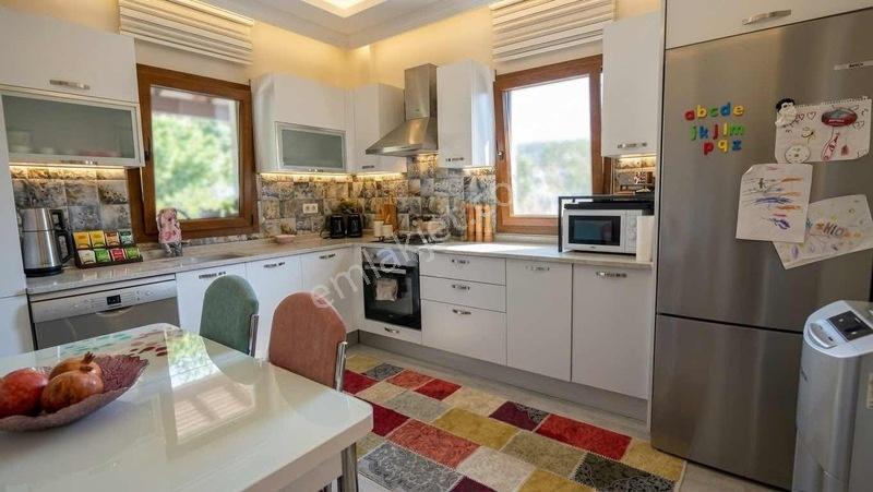 Gündoğan Merkezde 3+1 Üst Kat Daire — fotoğraf 14