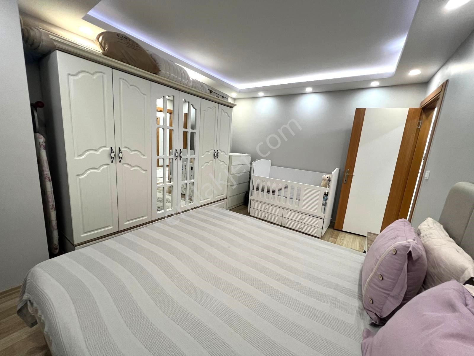 Esra'dan Tevfikbey'de Eminevime Uygun 2+1 Lüks Normal Kat Daire — fotoğraf 8