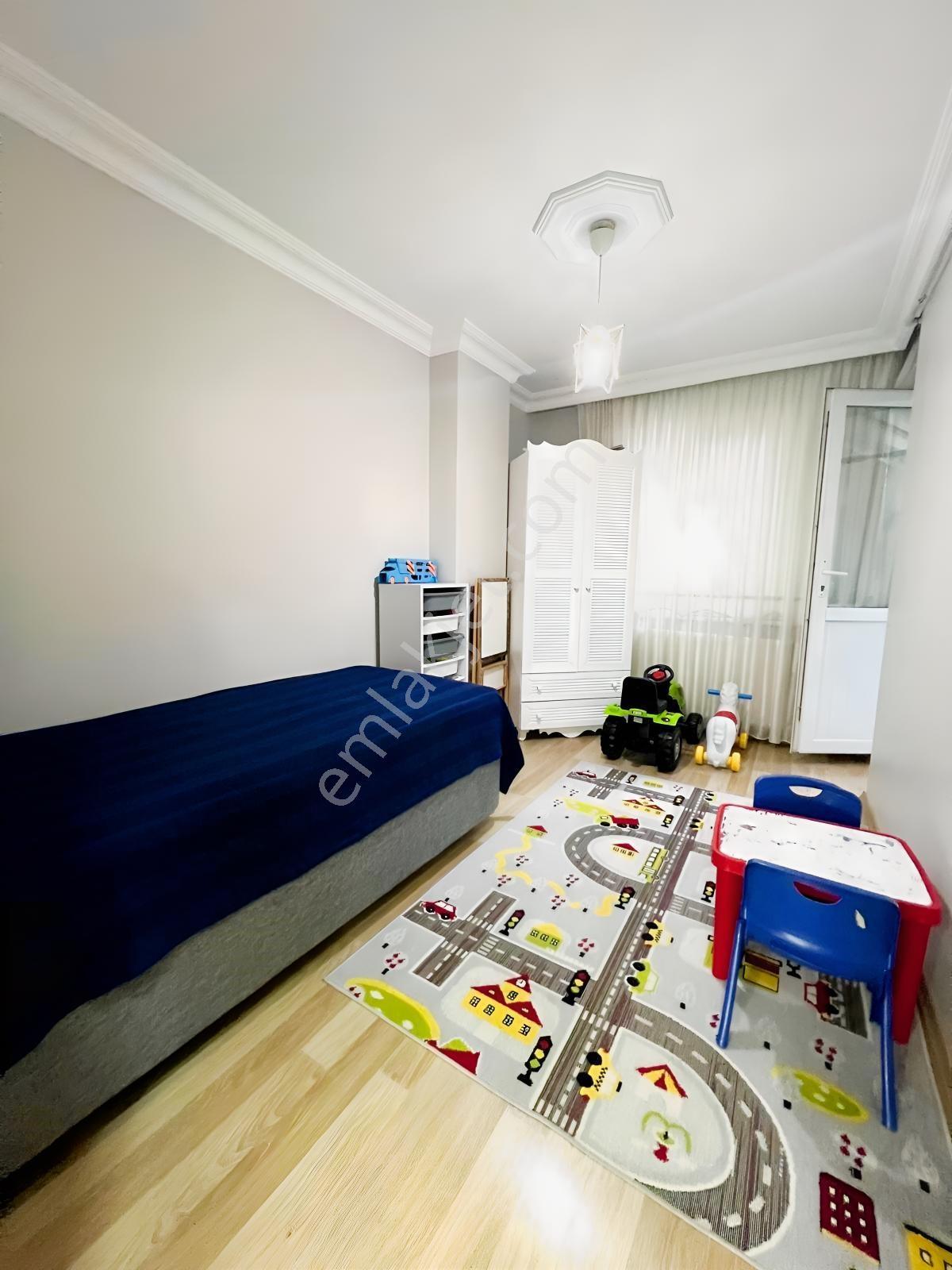Esra'dan Tevfikbey'de Eminevime Uygun 2+1 Lüks Normal Kat Daire — fotoğraf 14