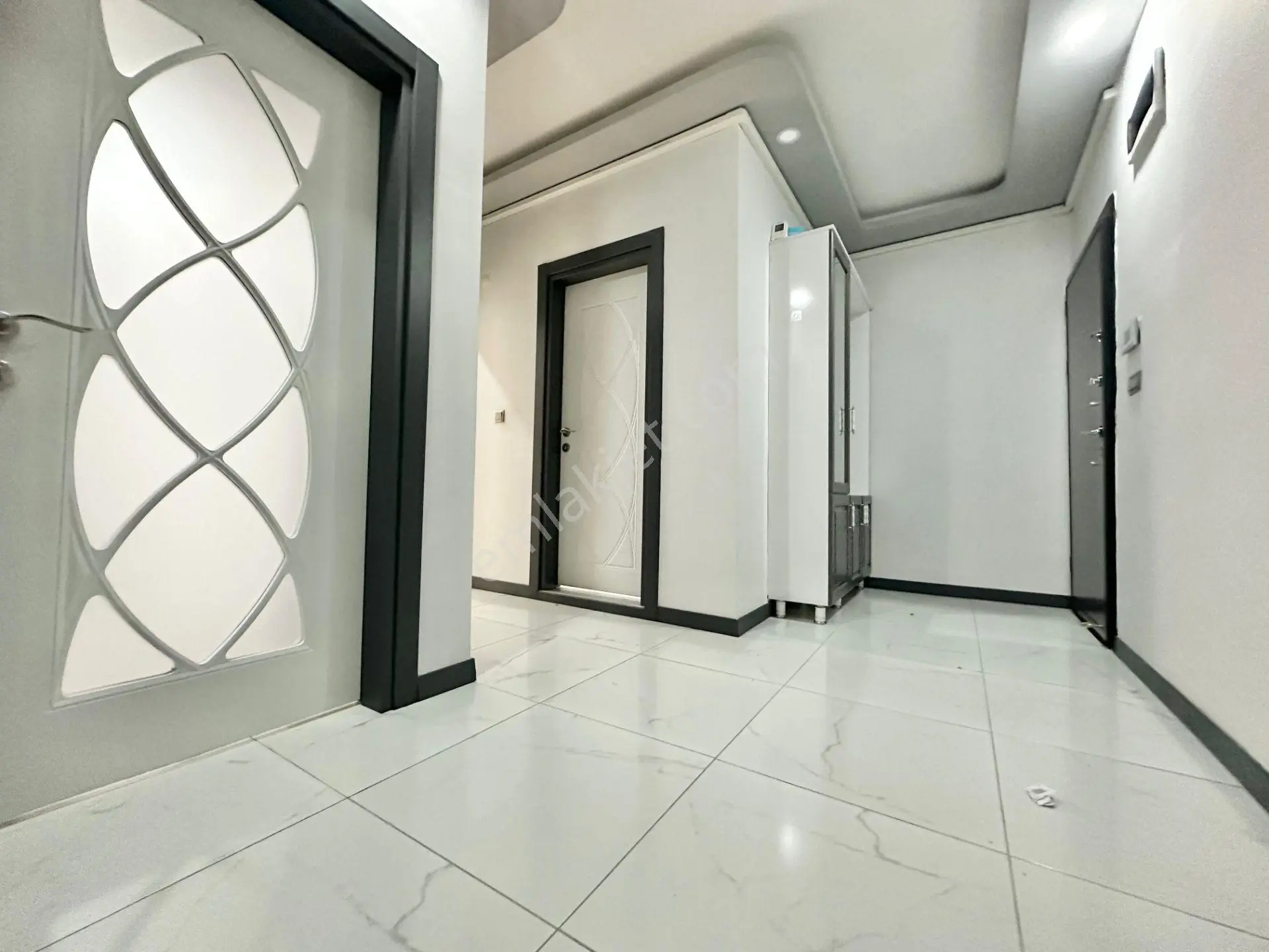 ꧁yetkili Ay Emlaktan꧂altınkum Pazar Sokağında Denize Sadece 200 Metre Kombili Satılık 2+1 Lüx Daire — fotoğraf 25