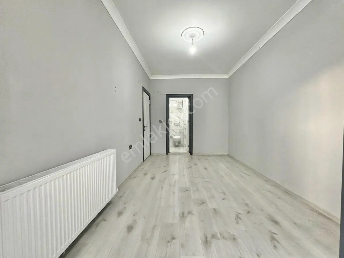 ꧁yetkili Ay Emlaktan꧂altınkum Pazar Sokağında Denize Sadece 200 Metre Kombili Satılık 2+1 Lüx Daire — fotoğraf 31