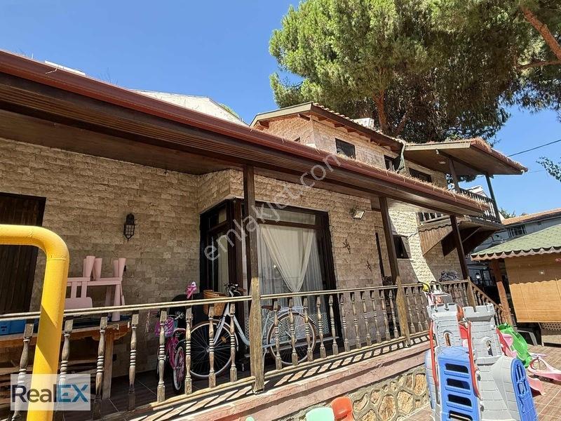 Sahile 2 Dk | Zemin Katta Odalı Tek Müstakil 3+1 — fotoğraf 5