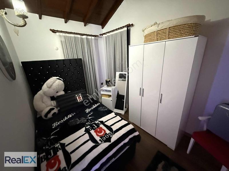 Sahile 2 Dk | Zemin Katta Odalı Tek Müstakil 3+1 — fotoğraf 16