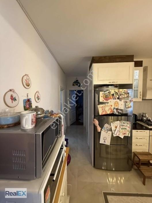 Sahile 2 Dk | Zemin Katta Odalı Tek Müstakil 3+1 — fotoğraf 25