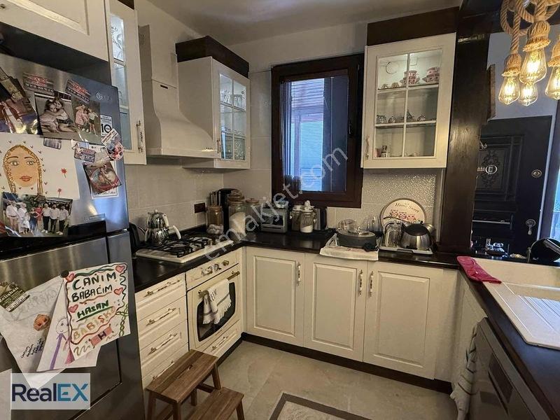 Sahile 2 Dk | Zemin Katta Odalı Tek Müstakil 3+1 — fotoğraf 28
