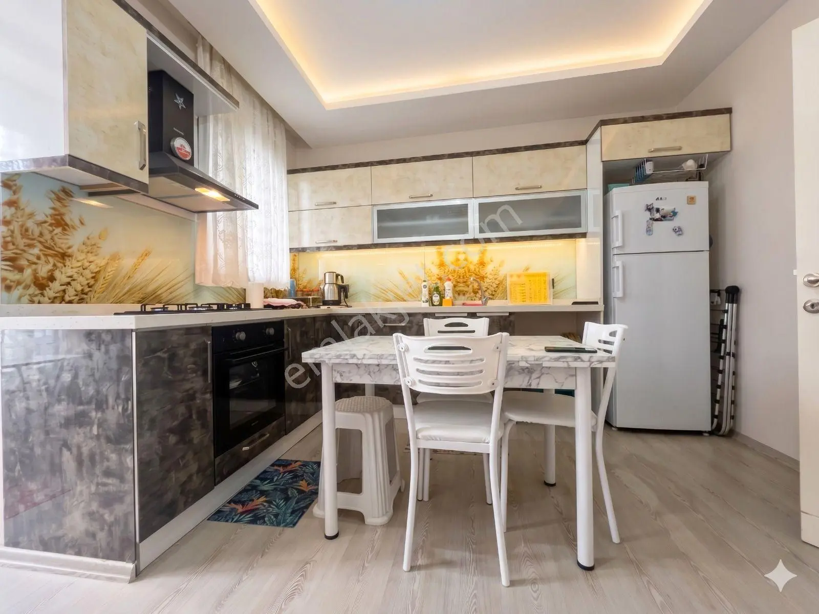 Güç'ten Akçay'da Haftanın Fırsatı Yüksek Kredili Ön Cephe Asansörlü Şık Satılık 1+1 Daire — fotoğraf 17