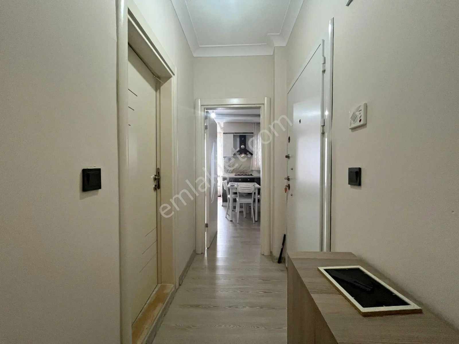 Güç'ten Akçay'da Haftanın Fırsatı Yüksek Kredili Ön Cephe Asansörlü Şık Satılık 1+1 Daire — fotoğraf 22