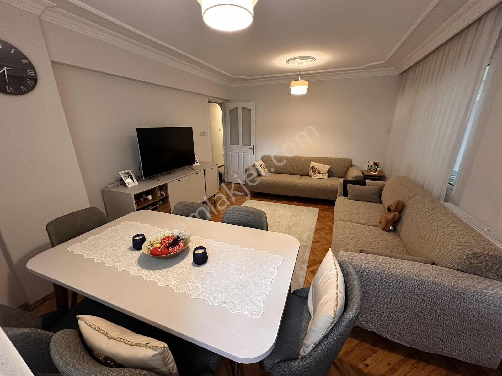 Bayraklı Osmangazi De Asansörlü Binada 3+1 Satılık Daire — fotoğraf 9