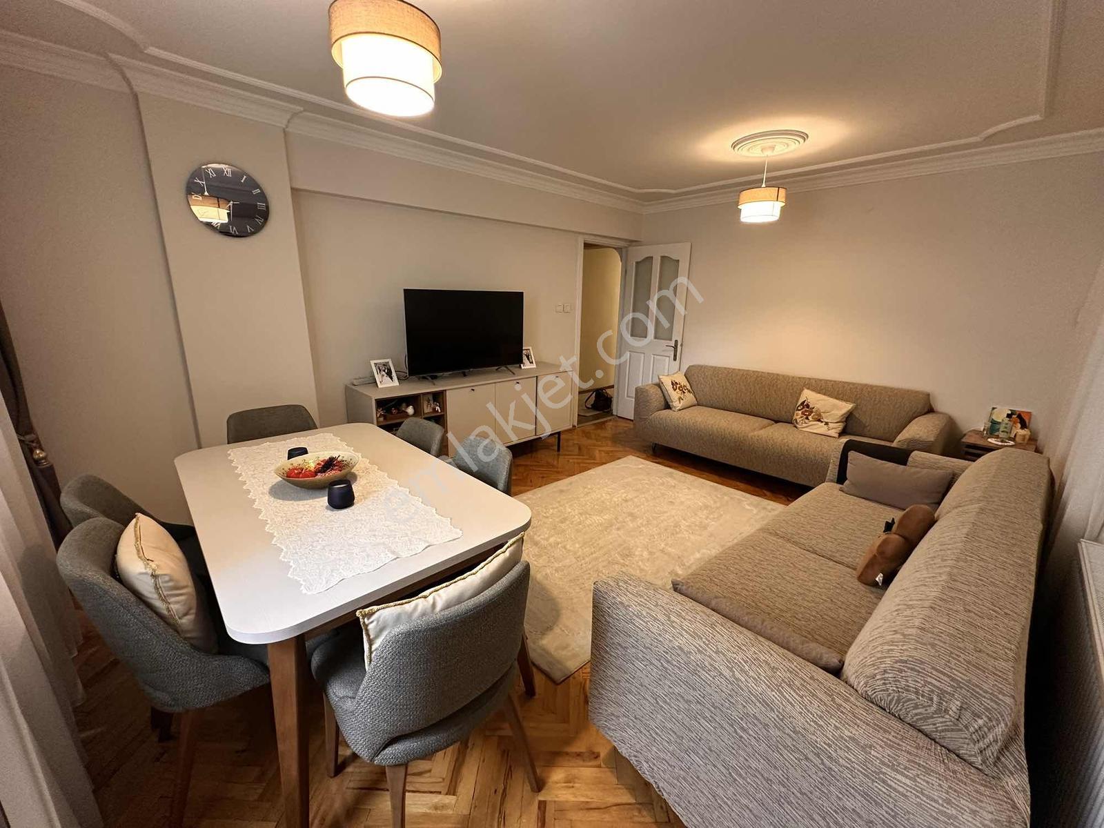 Bayraklı Osmangazi De Asansörlü Binada 3+1 Satılık Daire — fotoğraf 11